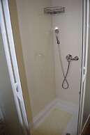 Jele Rooms