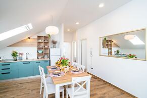 Jele Rooms