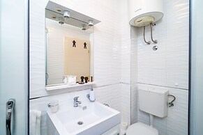 Jele Rooms