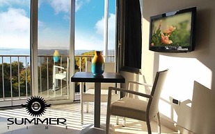 Hotel Summertime