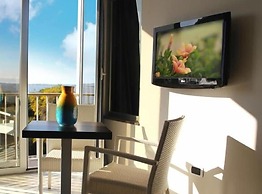 Hotel Summertime