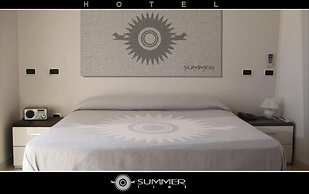 Hotel Summertime