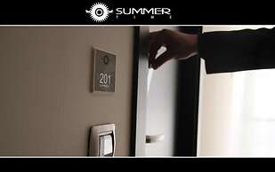 Hotel Summertime