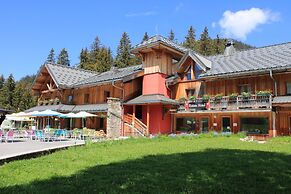 LES ROCHES 1500