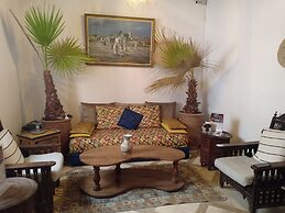Darzayna