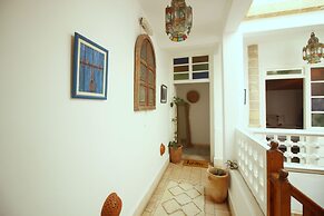 Darzayna