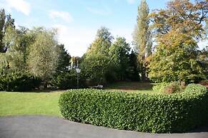 Hadley Park Hotel