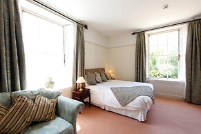 Hadley Park Hotel