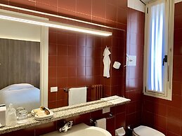 Hotel Brescia