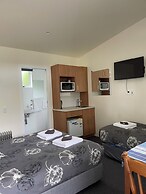 Mataki Motels