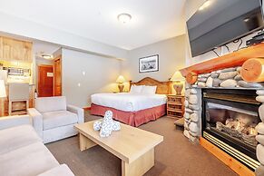 Lizard Creek Lodge