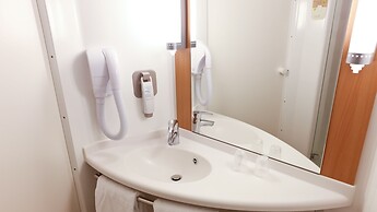 ibis Lyon Est Chaponnay