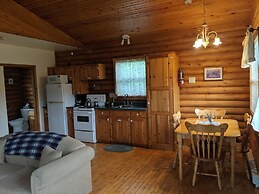 Smith Rock Chalets & Retreat