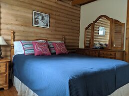 Smith Rock Chalets & Retreat