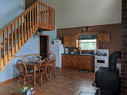 Smith Rock Chalets & Retreat