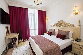 Majestic Hotel