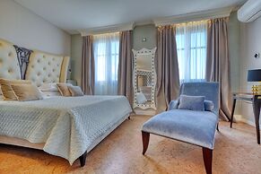 Palazzo della Scala Spa Hotel Suites & Apartments