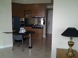 Batavia Hotel and Serviced Apartments