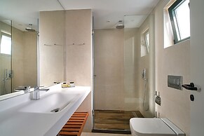 Silver Beach Hotel