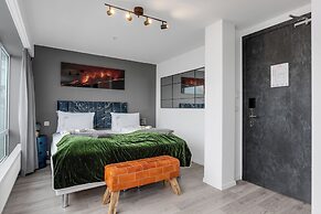 City Center Hotel