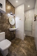 Central Dayflat Apartments