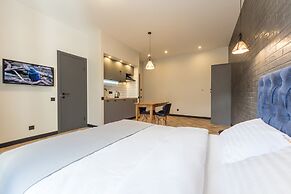 Central Dayflat Apartments