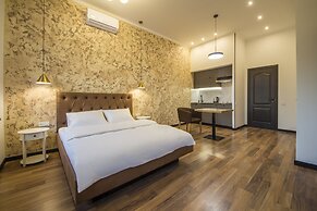 Central Dayflat Apartments