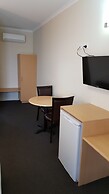 Dandenong Motel