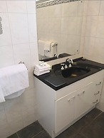 Dandenong Motel