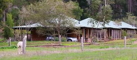 Treenbrook Cottages