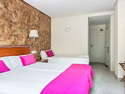 Hotel Los Arces