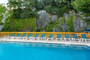 Hotel Los Arces