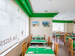 Hotel Los Arces