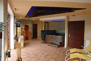 Bajor Panzio Aparthotel Restaurant - Adults Only