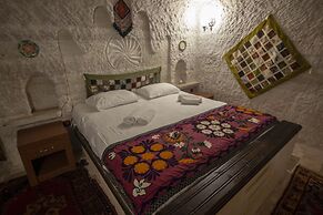 Seven Rock Cave Hotel
