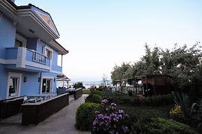 Cundavilla Hotel & Suites