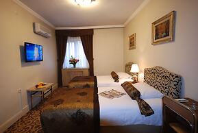 Hotel Mithat