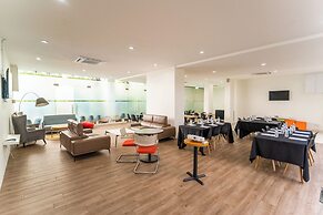 Tune Hotel KLIA Aeropolis