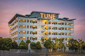 Tune Hotel KLIA Aeropolis
