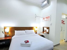 Tune Hotel - Waterfront Kuching