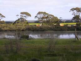 Seal Bay Cottages