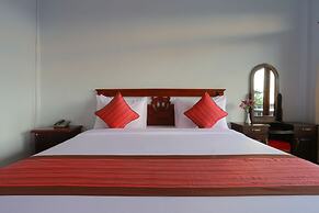 Warsa Garden Bungalows