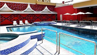 Gulf Gate Hotel