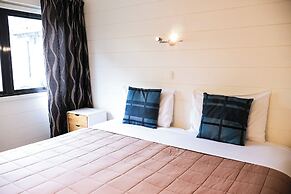 Bounty Motel