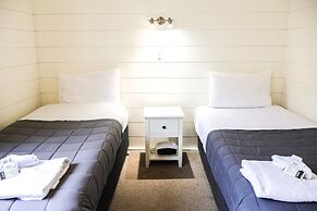 Bounty Motel