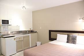 Bounty Motel