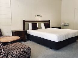 Bounty Motel
