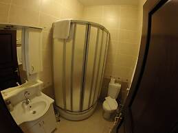 Blue Eye Suites