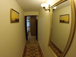 Blue Eye Suites