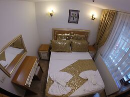 Blue Eye Suites